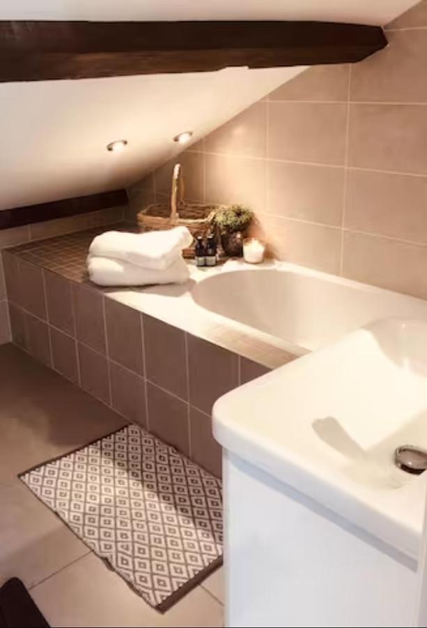 Pass The Keys Old Beams Luxury Style & Comfort In Town Centre Bakewell Dış mekan fotoğraf